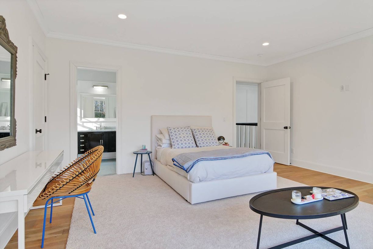 Building Photo - 201 Roses Grove Rd