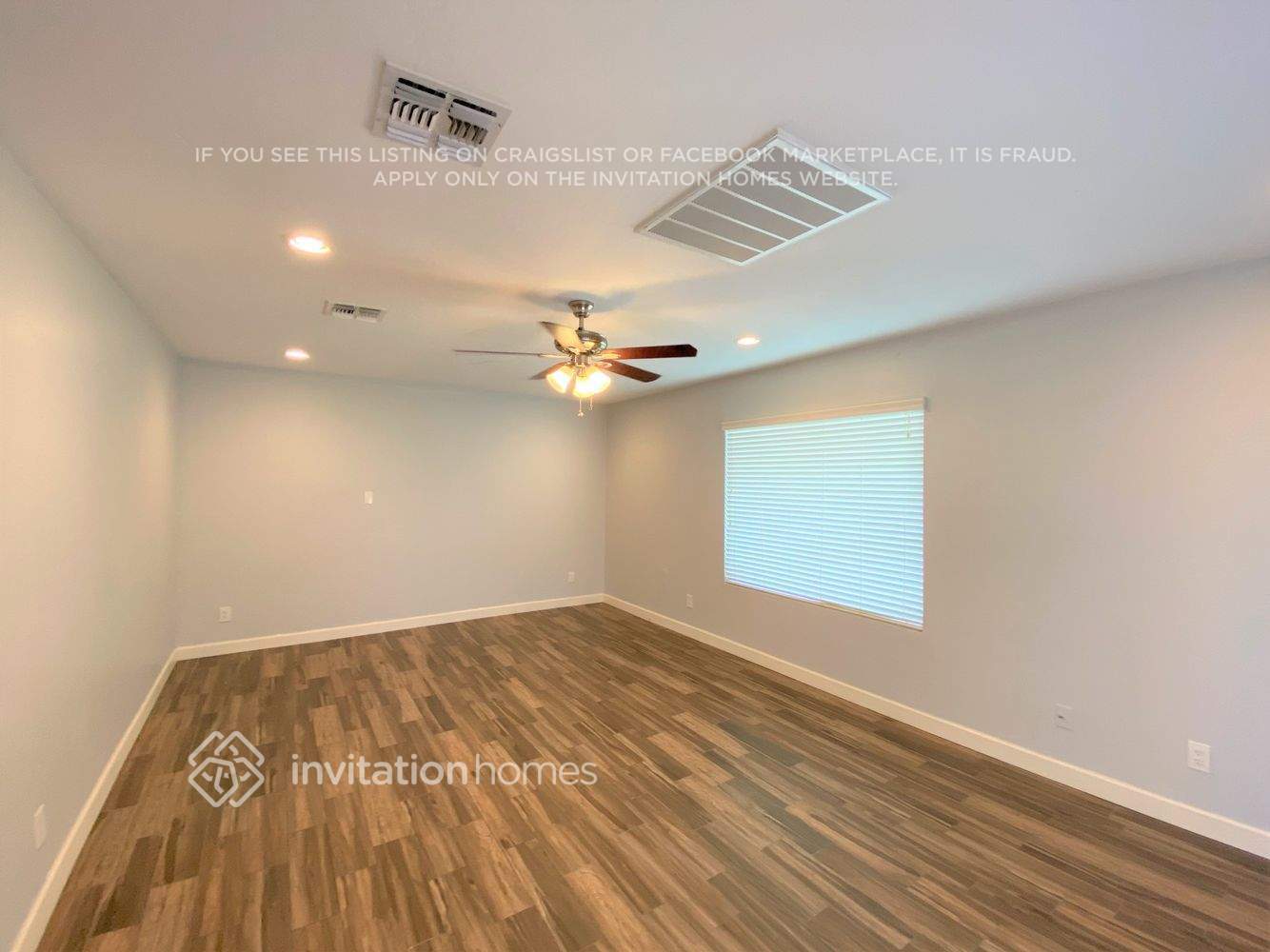 Building Photo - 6102 S Parkside Dr