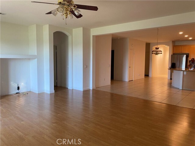 Building Photo - 28391 Long Meadow Dr