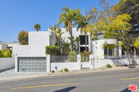 Building Photo - 2029 Mt Olympus Dr