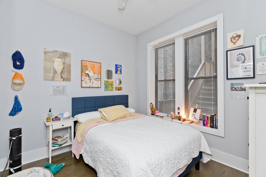 Building Photo - 1715 S Carpenter St