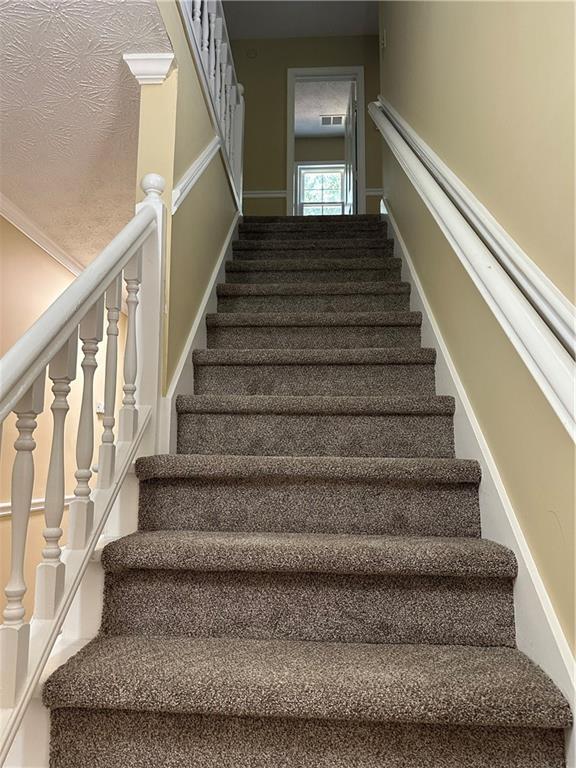 Building Photo - 3305 Maple Ridge Ct