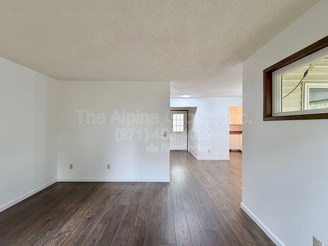 Building Photo - 5462 SW Murray Blvd