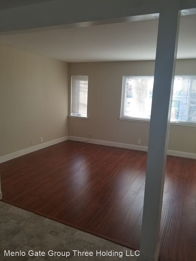 Building Photo - 3618 Alameda de las Pulgas