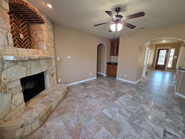 Building Photo - 1522 Avenue E