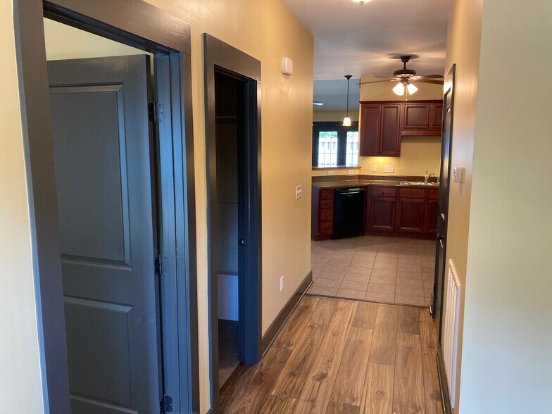 Building Photo - 3018 Whitland Crossing Dr