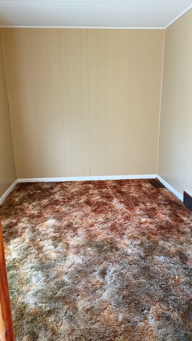 Building Photo - 7840 Tuttle Rd