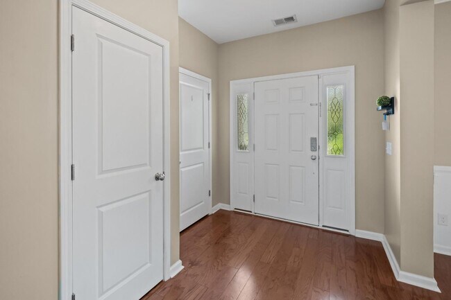 Building Photo - 4540 Garden Hills Loop