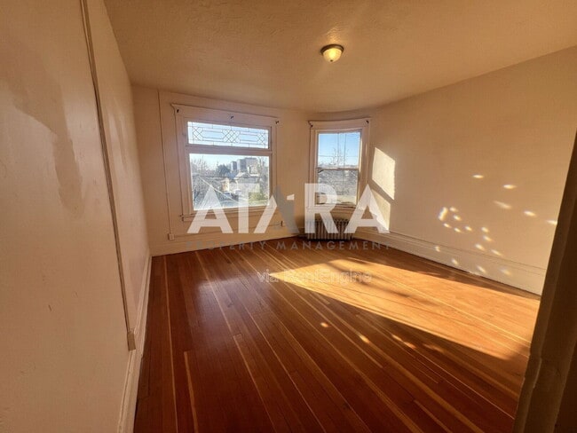 Building Photo - 230-232 W 300 N