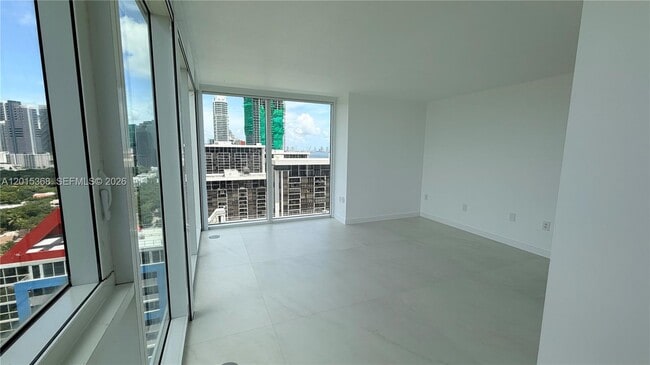Building Photo - 2101 Brickell Ave