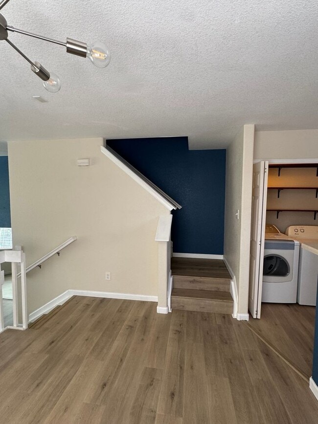 Building Photo - Charming 2BR Townhome in Brighton