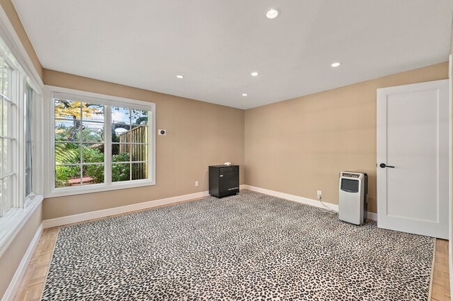 Building Photo - Exquisite English Tudor Estate on Private Cul-de-Sac | Guest House, Pool & Expansive Grounds