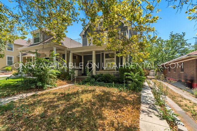 Building Photo - 1040 E 200 S