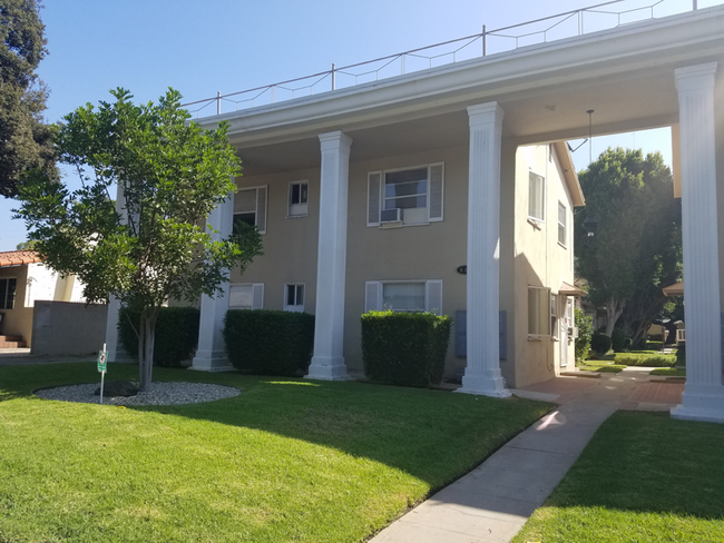 Primary Photo - 814 S Verdugo Rd