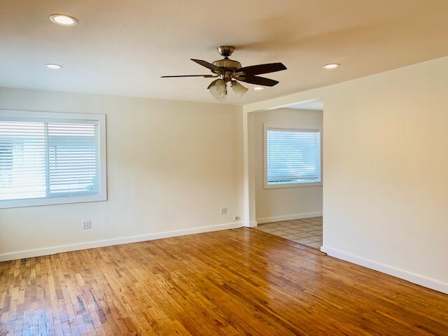 Building Photo - 540 NW 56th St