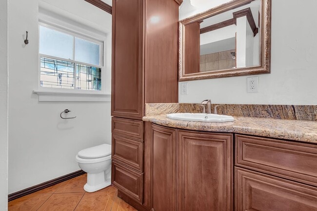 Building Photo - 1501 Revere Ave