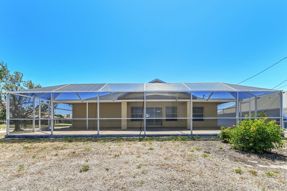 Building Photo - 1103 SW 40th Terrace