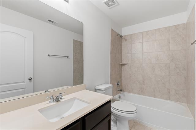 Building Photo - 2621 Moser Ln