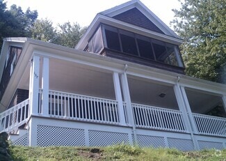 Building Photo - 137 Villa St