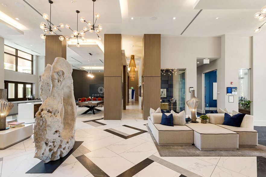 Building Photo - Cortland Uptown Boca