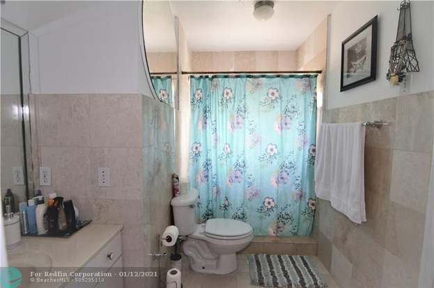 Building Photo - 2860 W 80th St