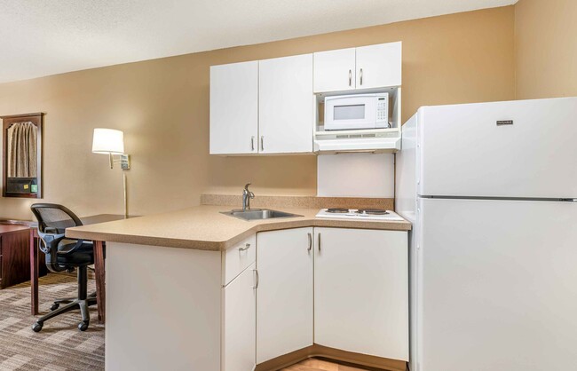 Building Photo - Furnished Studio-Minneapolis - Maple Grove