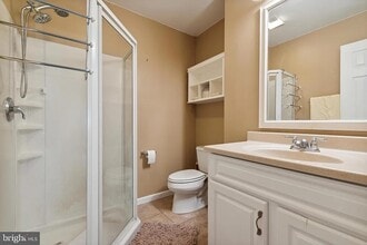 Building Photo - 202 Tinker Dr