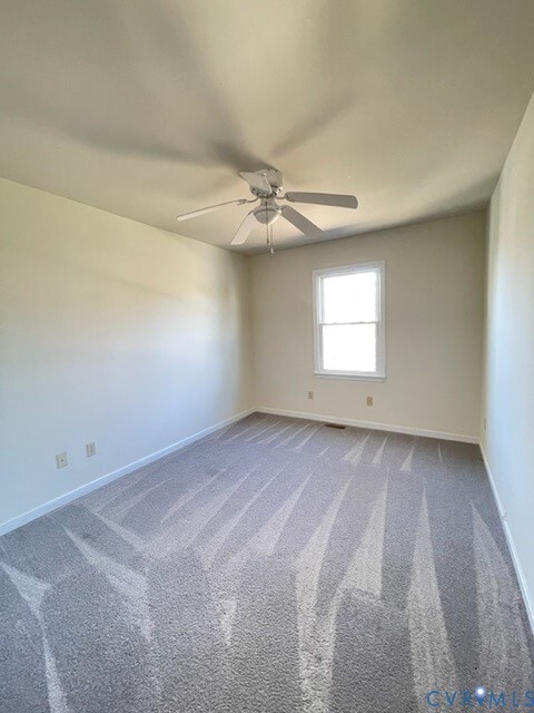 Building Photo - 2508 Sutton Pl