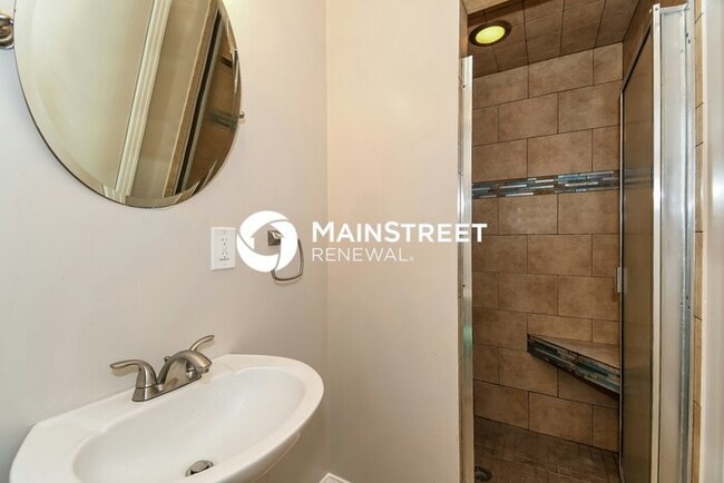 Building Photo - 3 Bedroom Pet-Friendly Home in JACKSONVILL...