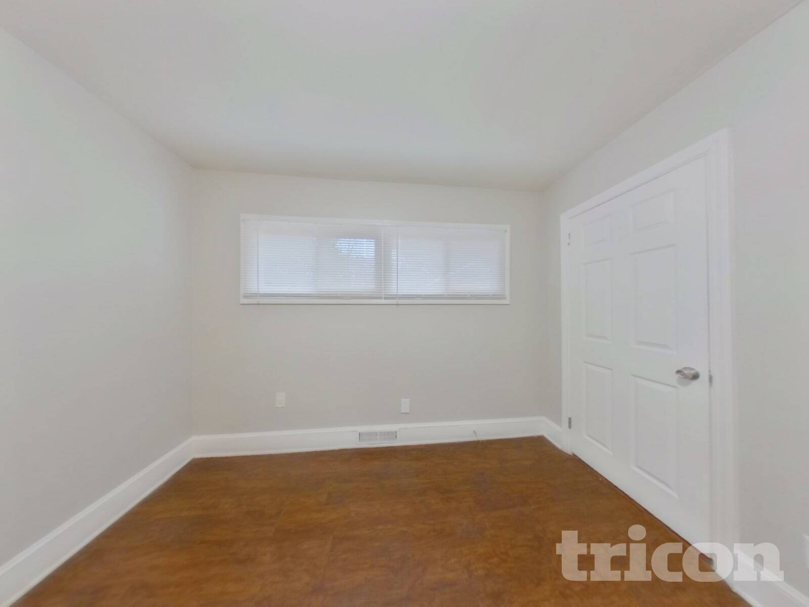 Building Photo - 1141 Dooley Dr