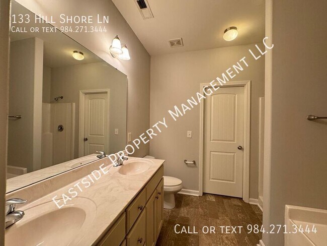 Building Photo - 133 Hill Shore Ln