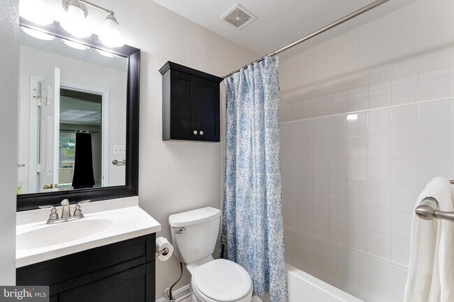Building Photo - 11709 Karbon Hill Ct