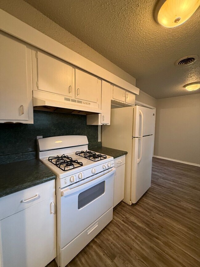 Building Photo - 3 bed, 11/2 bath home in North Norman