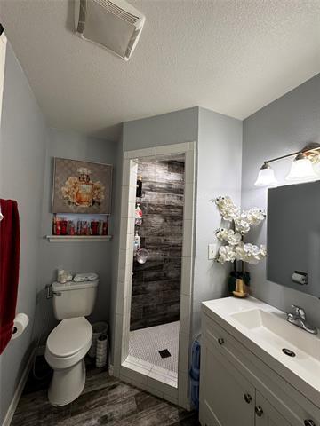 Building Photo - 1104 Delmar St