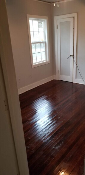 Building Photo - 4808 S Westhaven Dr
