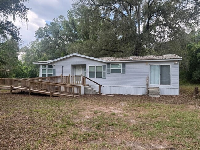 Building Photo - 2 Bedroom / 2 Bath Mobile Home with Office/Flex Space – Suwannee County (16th Street)