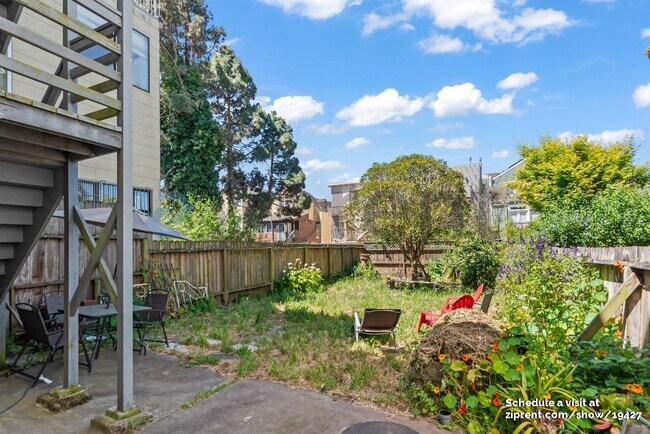 Building Photo - 39a Cook St