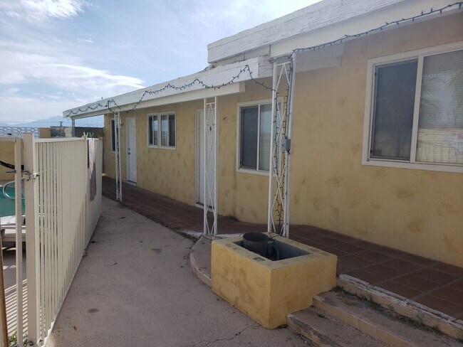 Building Photo - DHS View Studio