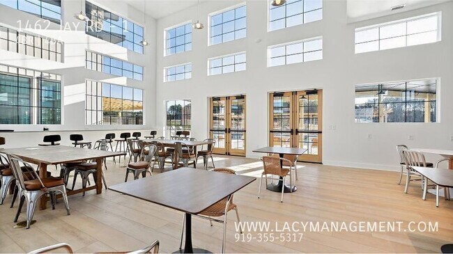 Building Photo - 1462 Jay Rd