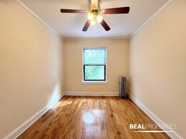 Building Photo - 1 bedroom in CHICAGO IL 60625