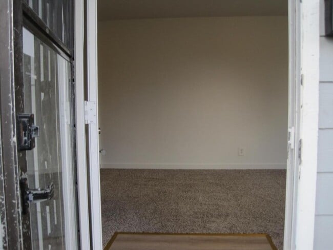 Building Photo - 12031 71st Ave S