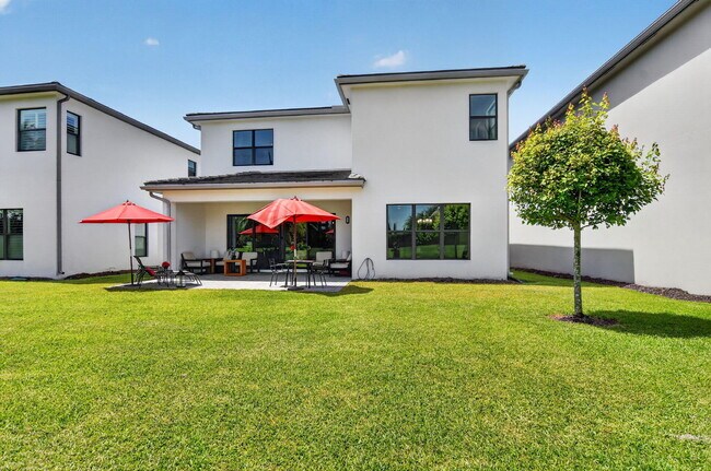 Building Photo - 17333 Rainstream Rd