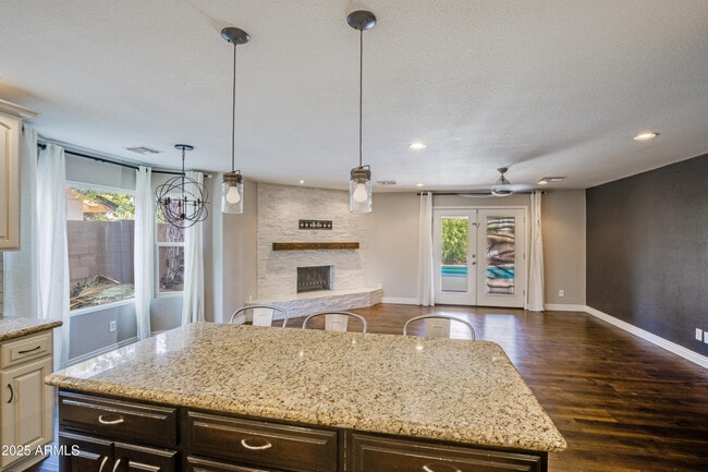 Building Photo - 5317 E Kathleen Rd