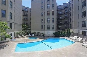 Building Photo - 6 Sutherland Rd