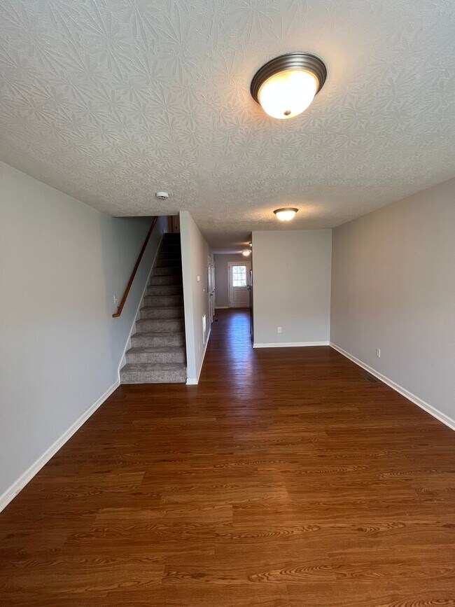 Building Photo - Upper Stone Apartments