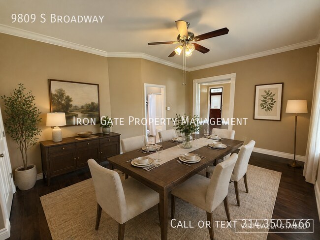 Building Photo - 9809 S Broadway