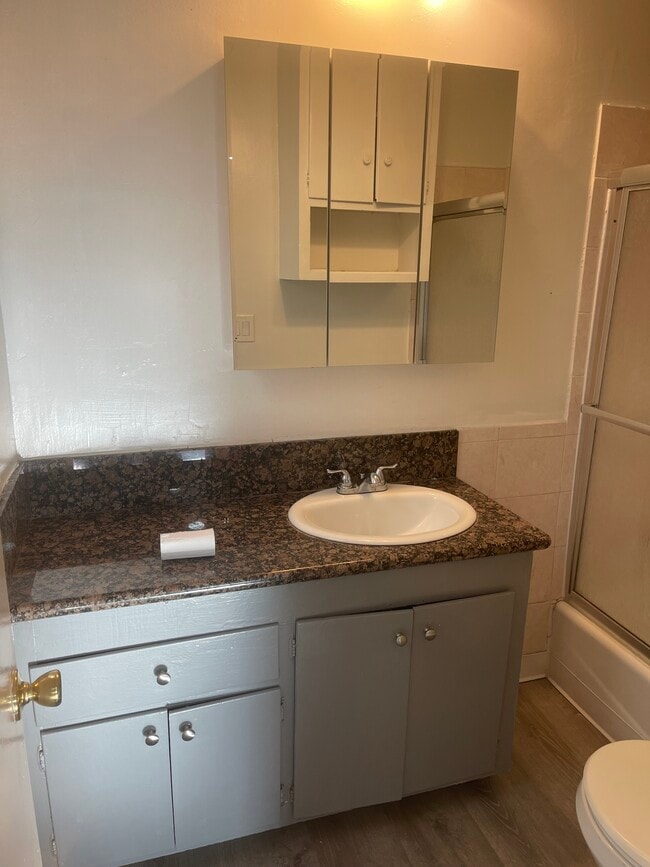 Building Photo - 3750 Clarington Ave