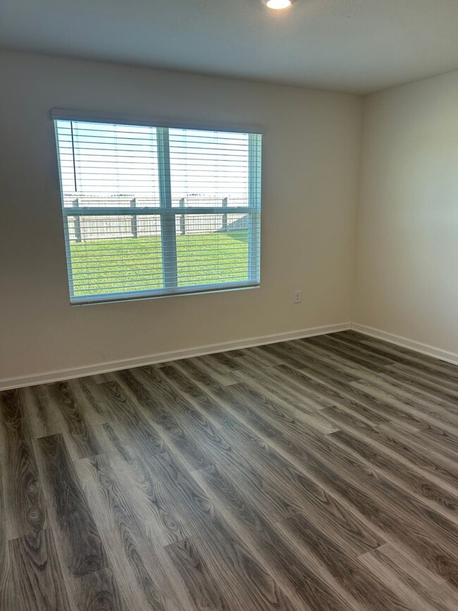 Building Photo - 4BR/2BA Gulf Shores home with community pool