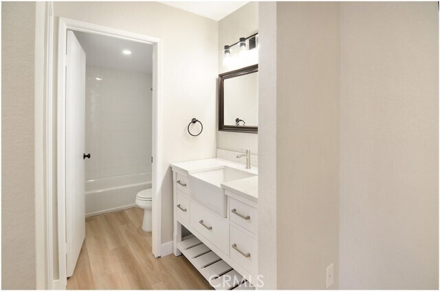 Building Photo - 64 Corniche Dr