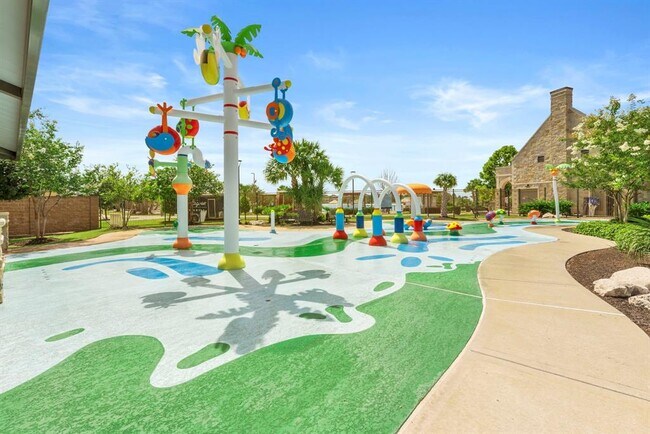 Building Photo - 15818 Weston Ridge Dr